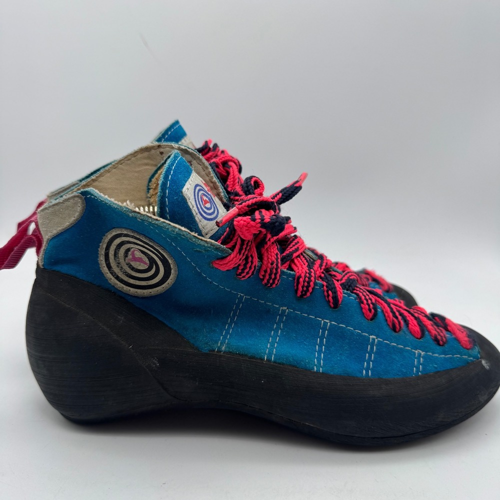 Boreal Climbing Shoes Teal Pink Laces Women's‎ High Top Rock Climbing Size 5